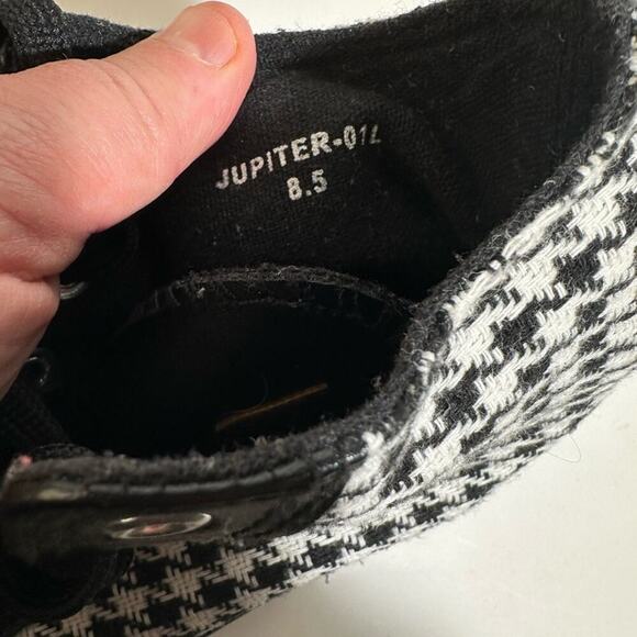 Jessica Carlyle Herringbone High Top Sneakers - Picture 3 of 11